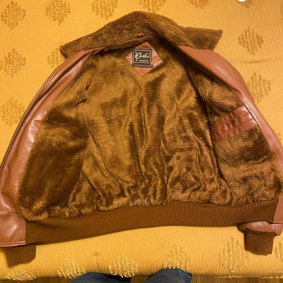 Vintage Leather Jacket - Picture 2 of 4